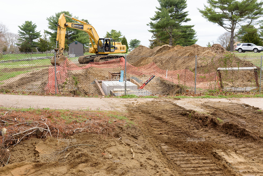 Combined Major Utility Replacement Hammonasset Beach State Park<br />
Project No: BI-T-605 Monthly Construction Progress Documentation<br />
Engineers: BL Companies Contractor: CenterEarth Construction Co.<br />
James R Anderson Photography New Haven CT photog.com<br />
Date of Photograph: 27 April 2017<br />
Camera View No. 09 - Plan SU-130