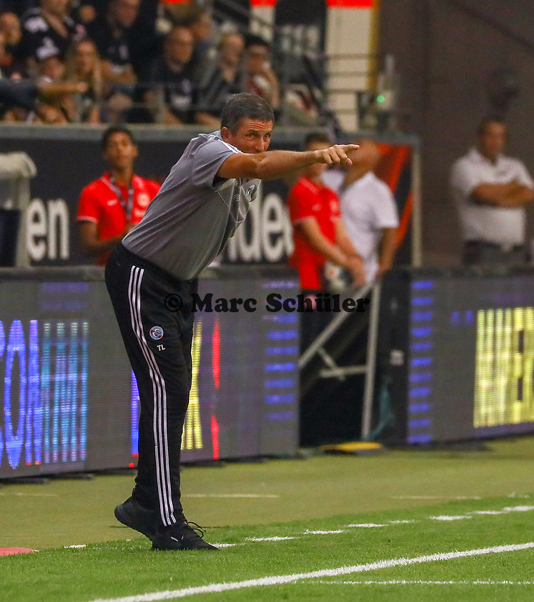 Trainer Thierry Laurey (Racing Club de Strasbourg Alsace) - 29.08.2019: Eintracht Frankfurt vs. Racing Straßburg, UEFA Europa League, Qualifikation, Commerzbank Arena<br />
DISCLAIMER: DFL regulations prohibit any use of photographs as image sequences and/or quasi-video.