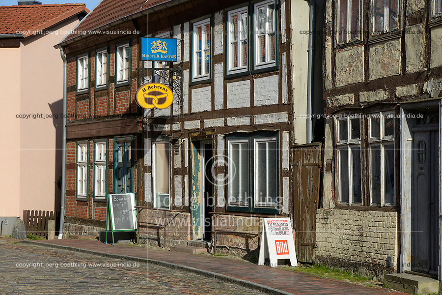 GERMANY, bakery / DEUTSCHLAND, Mecklenburg-Vorpommern, Plau, Landbaeckerei