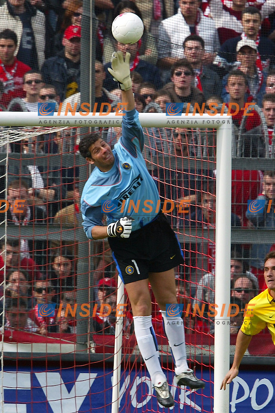 Perugia 11/4/2004 Campionato Italiano Serie A <br />
29a Giornata - Matchday 29 <br />
Perugia Inter 2-3 <br />
Francesco Toldo (Inter)<br />
Foto Andrea Staccioli Insidefoto