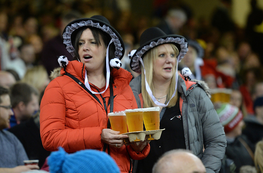 Fans prior to kick off <br />
<br />
Photographer Ian Cook/CameraSport<br />
<br />
Under Armour Series Autumn Internationals - Wales v Australia - Saturday 10th November 2018 - Principality Stadium - Cardiff<br />
<br />
World Copyright © 2018 CameraSport. All rights reserved. 43 Linden Ave. Countesthorpe. Leicester. England. LE8 5PG - Tel: +44 (0) 116 277 4147 - admin@camerasport.com - www.camerasport.com