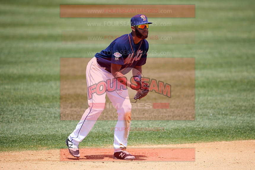 Binghamton Mets shortstop Amed Rosario (1) during a game against the Richmond Flying Squirrels on June 26, 2016 at NYSEG Stadium in Binghamton, New York. Binghamton defeated Richmond 7-2. (Mike Janes/Four Seam Images)