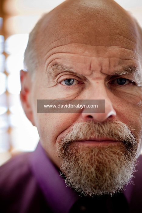 Crime novelist Lawrence Block poses for the photographer in his apartment in New York, NY, USA, 27 July 2011.