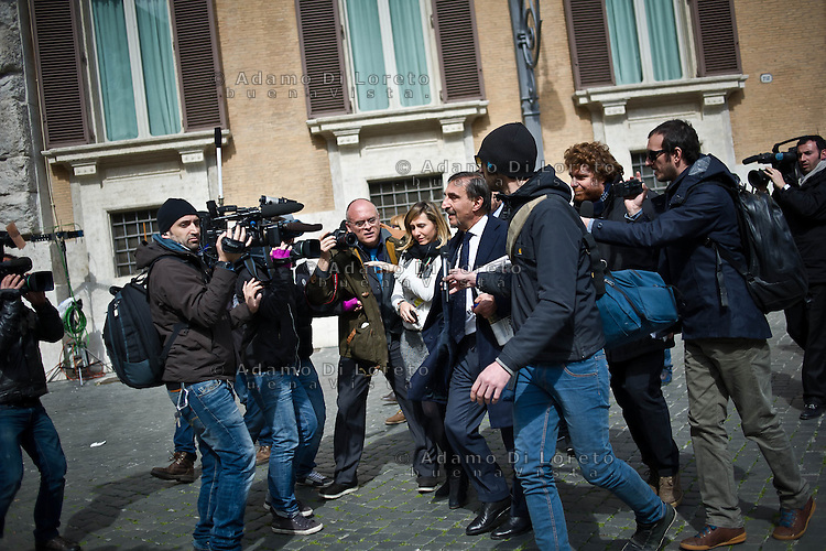 ROMA 15/03/2012: Inizia la XVII Legislatura della Repubblica Italiana. L'ingresso degli Onorevoli a Montecitorio. Nella foto Ignazio La Russa Fratelli d'Italia FOTO DI LORETO ADAMO