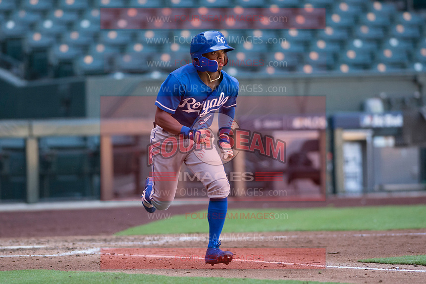 Kansas City Royals outfielder Rudy Martin (9) hustles down the first base line during an Instructional League game against the Arizona Diamondbacks at Chase Field on October 14, 2017 in Scottsdale, Arizona. (Zachary Lucy/Four Seam Images)