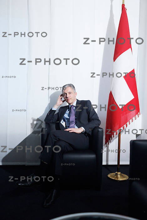 Portrait und Interview mit dem neuen Bundesanwalt Michael Lauber (Amtsperiode 2012-2015) im Hauptsitz der Bundesanwaltschaft an der Taubenstrasse 16 in Bern, am Montag 02.04.12 ..Copyright © Zvonimir Pisonic