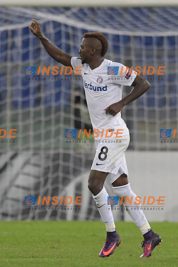 Esultanza dopo il gol di Olarenwaju Kayode Austria. Goal celebration.<br />
Roma 20-10-2016 Stadio Olimpico <br />
Football Calcio Europa League AS Roma - Austria Wien <br />
Foto Antonietta Baldassarre / Insidefoto