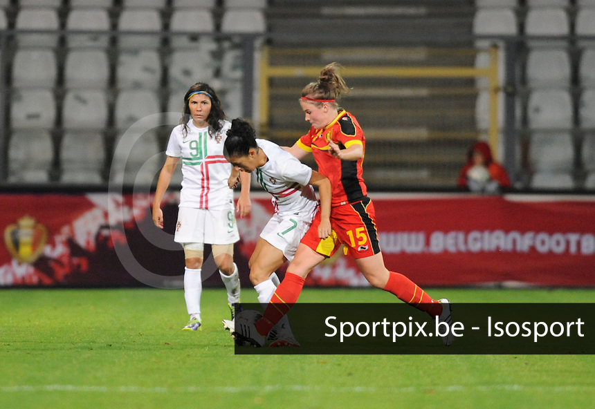 Belgian Red Flames - Portugal (31/10/2013) :<br />
Claudia Neto (L) in duel met Marlies Verbruggen (R)<br />
foto Dirk Vuylsteke / nikonpro.be