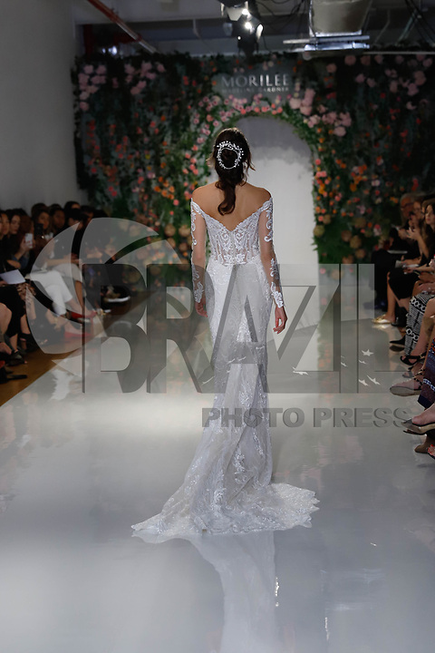 NOVA YORK, EUA, 04.10.2018 - BRIDAL-WEEK - Modelo durante desfile da grife Morilee para o New York Bridal Week em Manhattan nos Estados Unidos nesta quinta-feira, 04. (Foto: Vanessa Carvalho/Brazil Photo Press)