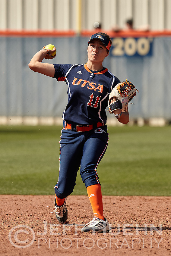SAN ANTONIO, TX - FEBRUARY 21 2015: The University of the Incarnate Word Cardinals falls to the University of Texas at San Antonio Roadrunners 13-1 at Roadrunner Field. (Photo by Jeff Huehn)