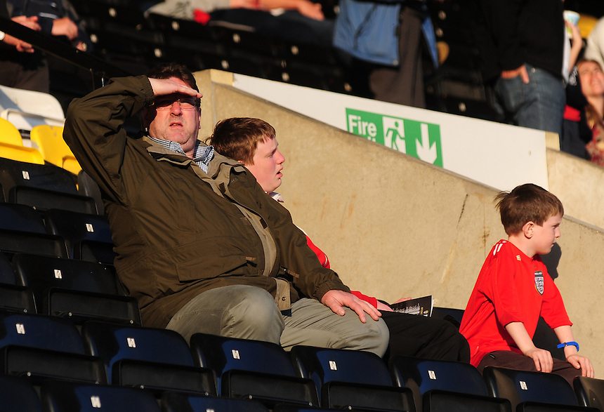 Preston North End fans before kick off<br />
<br />
Photographer Andrew Vaughan/CameraSport<br />
<br />
Football - The Football League Sky Bet League One - Notts County v Preston North End - Tuesday 21st April 2015 - Meadow Lane - Nottingham<br />
<br />
© CameraSport - 43 Linden Ave. Countesthorpe. Leicester. England. LE8 5PG - Tel: +44 (0) 116 277 4147 - admin@camerasport.com - www.camerasport.com