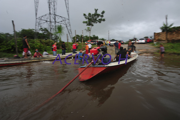 Ponte do Mojú desaba após acidente com balsa.<br />
Foto Mauro ângelo<br />
2014