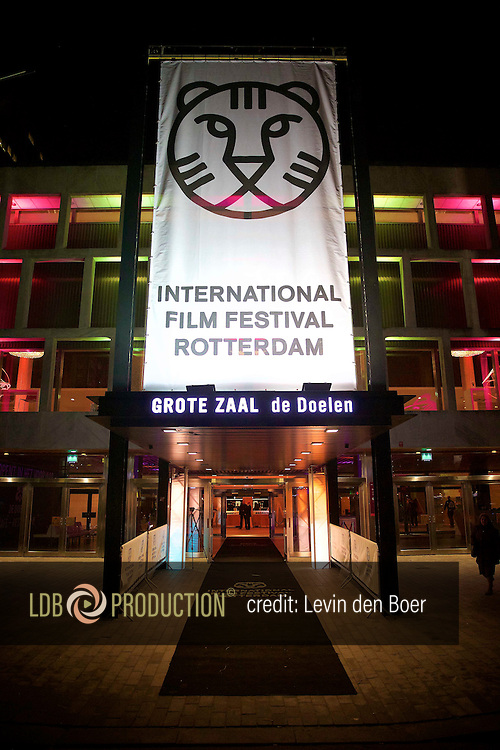ROTTERDAM - In Theater De Goede Doelen is de 44ste International Film Festival Rotterdam geopend. Diversen genodigden en internationale sterren waren hierbij aanwezig. Met hier op de foto de bioscoop. FOTO LEVIN DEN BOER - PERSFOTO.NU