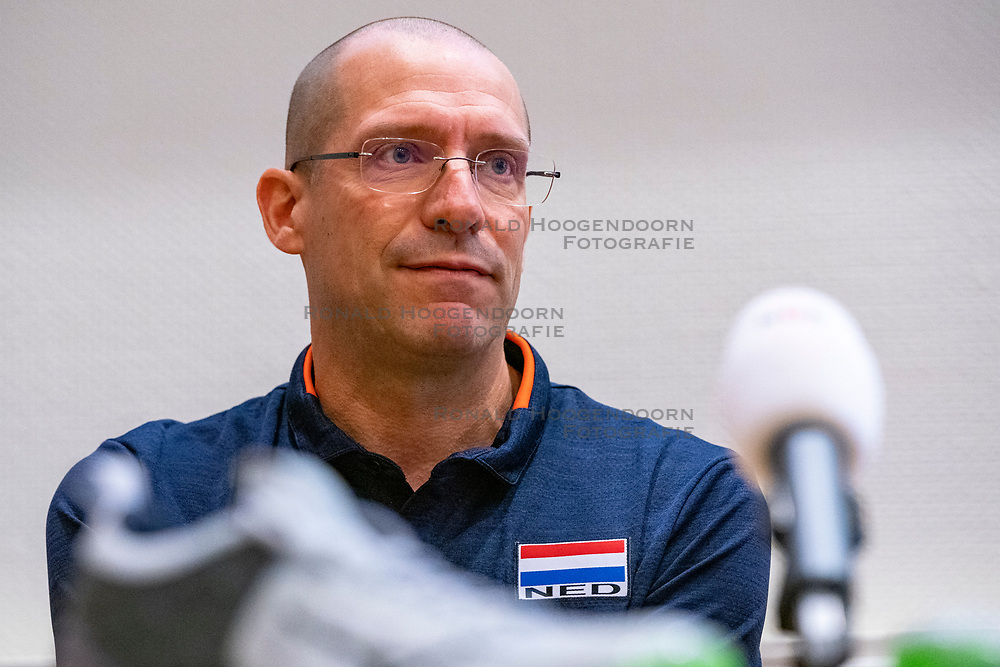 07-05-2019 NED: Press moment national volleyball team Men, Arnhem<br />
Roberto Piazza, the new national coach of the Dutch men's team, gives an overview of the group matches of the Golden European League, the OKT and the European Championship played in their own country / Coach Roberto Piazza