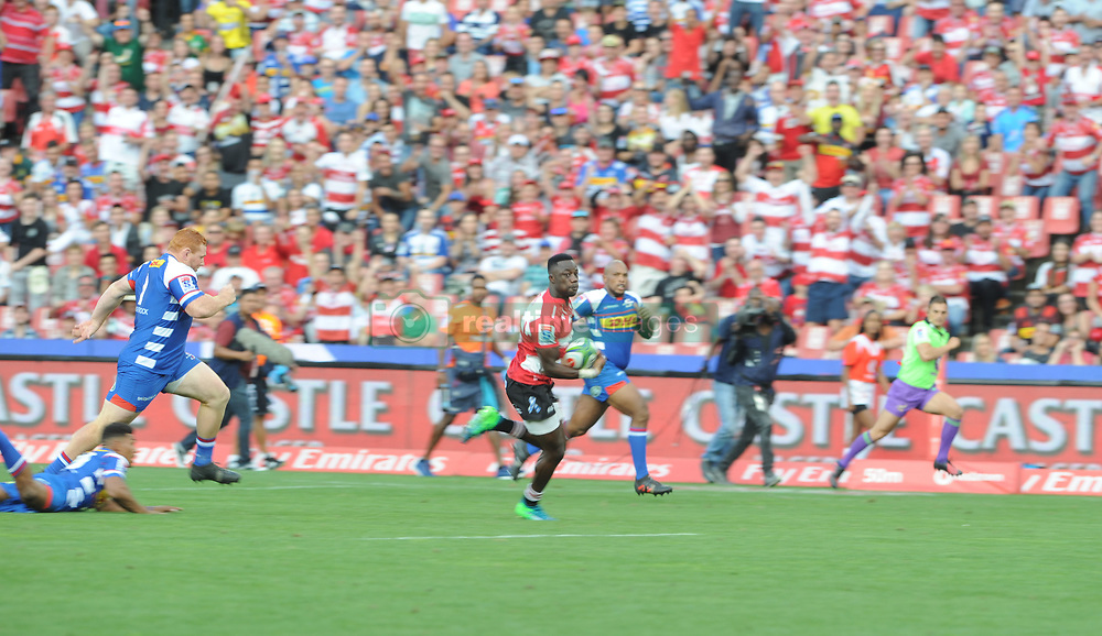 070418 Emirates Airlines Park, Ellis Park, Johannesburg, South Africa. Super Rugby. Lions vs Stormers. Madosh Tambwe on his way to scoring one of four tries.<br />
Picture: Karen Sandison/African News Agency (ANA)