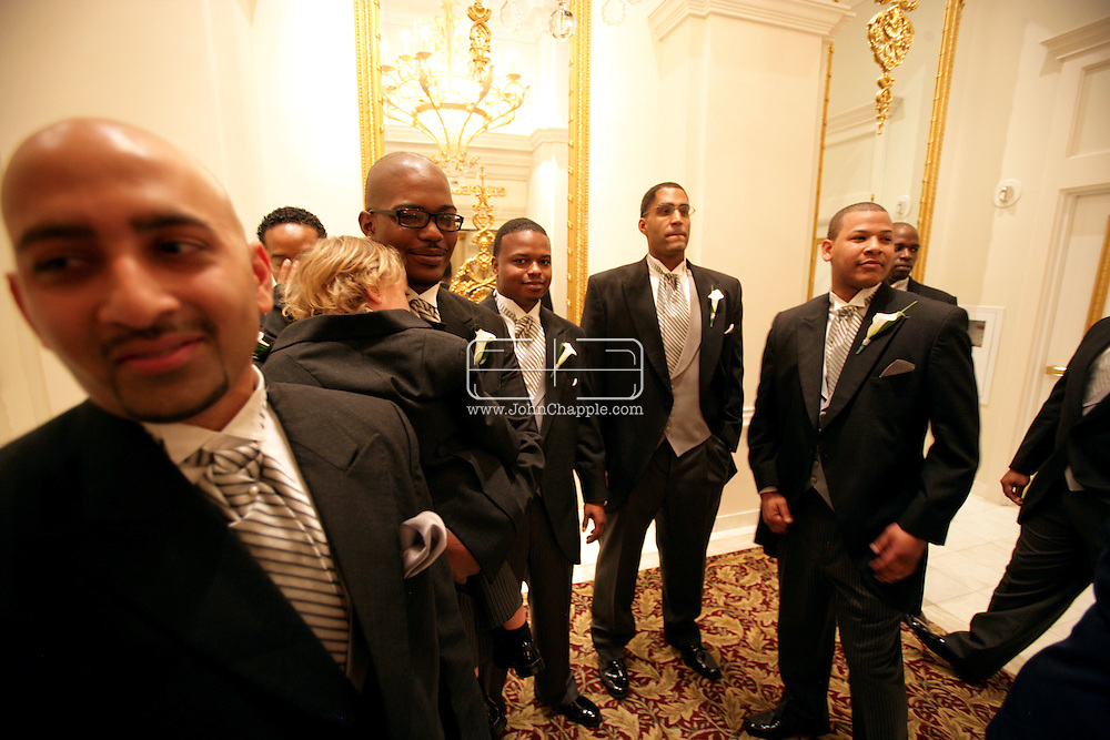 24th October 2009. Las Vegas, Nevada. Chris and Regine Patterson's wedding at the Paris Hotel in Las Vegas. PHOTO © JOHN CHAPPLE / www.chapple.biz.john@chapple.biz (001) 310 570 9100.