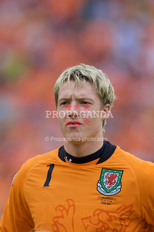 ROTTERDAM, THE NETHERLANDS - Sunday, June 1, 2008: Wales' goalkeeper Wayne Hennessey before the international friendly match against the Netherlands at the de Kuip Stadium. (Photo by David Rawcliffe/Propaganda)