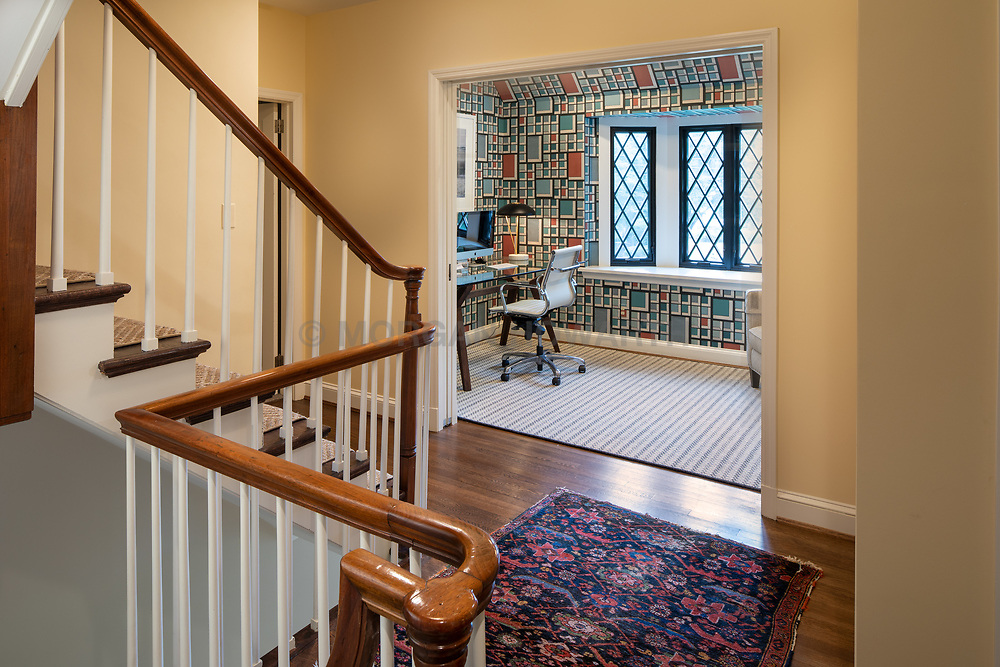 4655 Hawthorne Exterior twilight interior Foyer