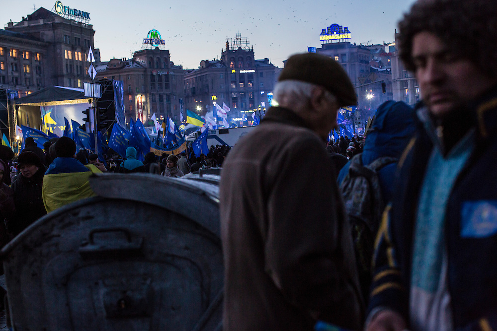 KIEV, UKRAINE - DECEMBER 6: Anti-government protesters rally in Independence Square on December 6, 2013 in Kiev, Ukraine. Thousands of people have been protesting against the government since a decision by Ukrainian president Viktor Yanukovych to suspend a trade and partnership agreement with the European Union in favor of incentives from Russia. (Photo by Brendan Hoffman/Getty Images) *** Local Caption ***