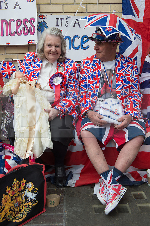 © London News Pictures. 03/04/15. London, UK. Maragaret Tyler and Terry Hutt wait outside the Lido Wing for the birth of the second child of the Duke and Duchess of Cambridge, St Mary's Hospital, Central London. Photo credit: Laura Lean/LNP