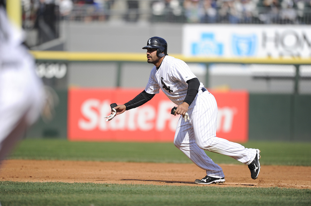 CHICAGO - APRIL 09: Carlos Quentin #20 of the Chicago White Sox runs the bases against the Tampa Bay Rays on April 09, 2011 at U.S. Cellular Field in Chicago, Illinois. The White Sox defeated the Rays 4-2. (Photo by Ron Vesely) Subject: Carlos Quentin