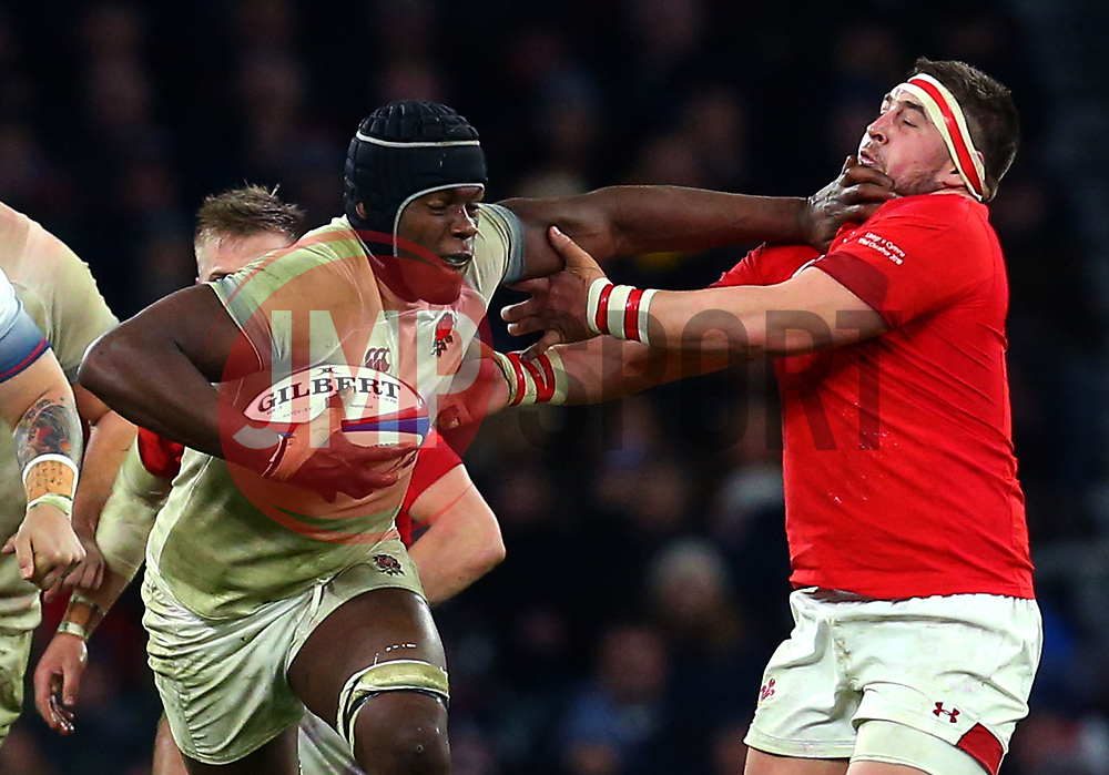 Maro Itoje of England hands off Wyn Jones of Wales - Mandatory by-line: Robbie Stephenson/JMP - 10/02/2018 - RUGBY - Twickenham Stoop - London, England - England v Wales - Women's Six Nations