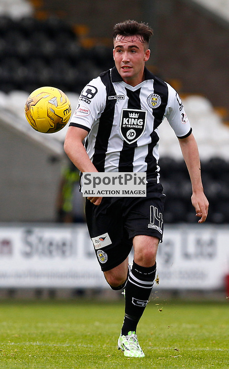 St.Mirren v Dunfermline Athletic, PETROFAC TRAINING CUP 1/4 Final 10th October 2015...Stevie Mallan runs up the wing...(c) STEPHEN LAWSON | SportPix.org.uk